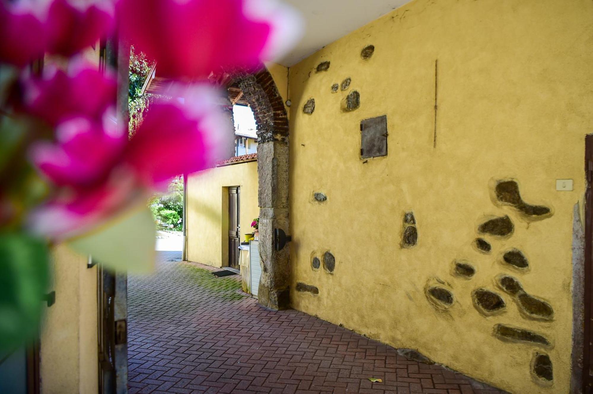 La Casa Dei Laghi 1 Comabbio Monate Maggiore Orta Mercallo Extérieur photo
